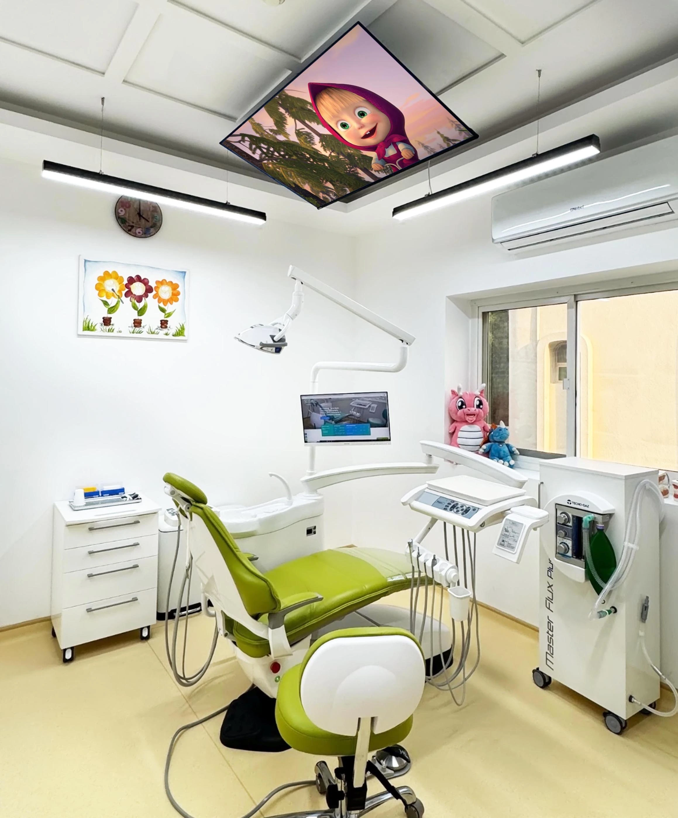 Pediatric Treatment Room 